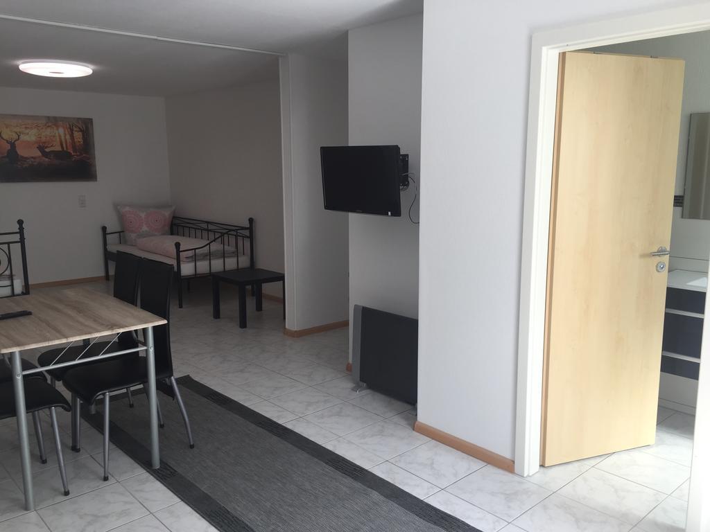 A & J Ferienwohnung Hirsch Rust Extérieur photo